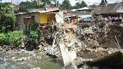 Banjir Bandang Sebabkan 4 Ruko di Korong Lubuak Aro Padang Pariaman Hanyut, Beruntung Tidak Ada Korban Jiwa