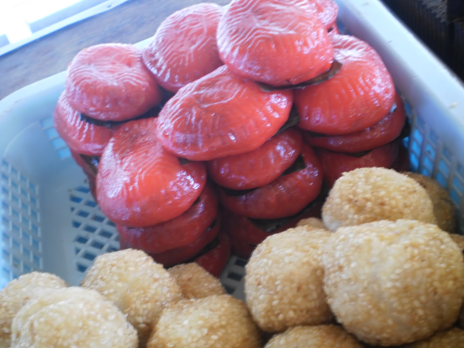 Something by tauhhid: A FOODIE'S TAKE ON.粿 koé (kuih)