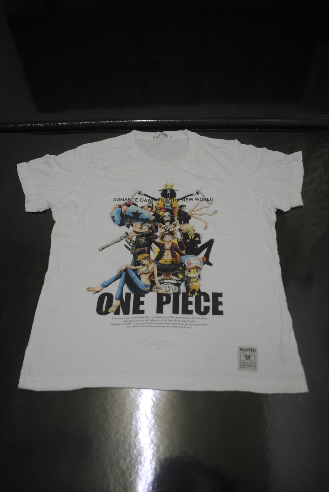 Lifestyle Bundle One Piece Uniqlo White T Shirt Sold