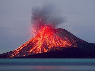 Pengertian Gunung Meletus Dan Gambar Gunung Meletus