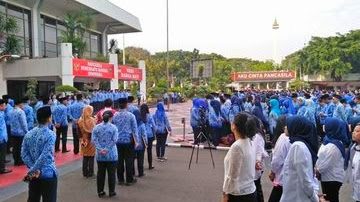  PNS Kembali Dapat Kabar Gembira,  Gaji ke-13 Sudah di Depan Mata, Uang Pensiun Bakal Ditambah Hingga Rp 20 Juta Per Bulan