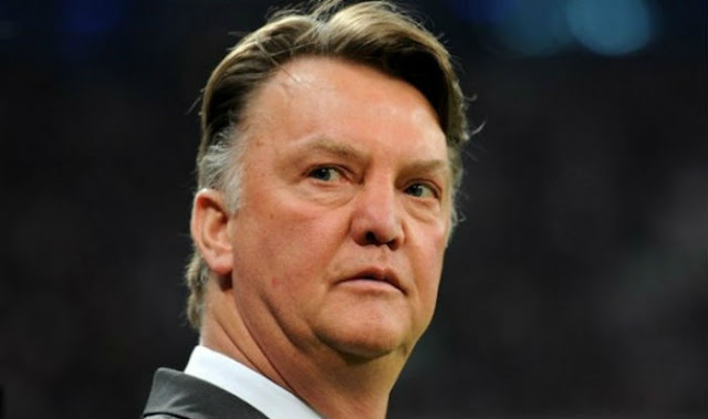 `Concerned` Louis Van Gaal Urges Manchester United To Keep Fighting