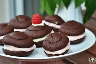 Schoko Whoopies mit Himbeeren