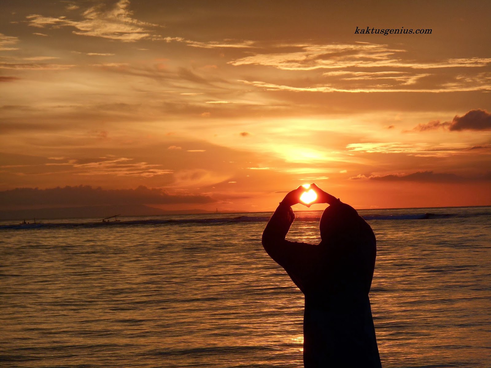  Gambar Memor Es Pantai Tanjung Kabong Tenang Rasa Hidup 