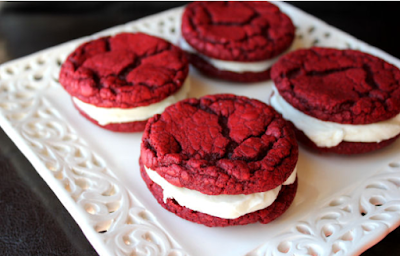 Red Velvet Sandwich Cookies with Cream Cheese Filling #redvelvet