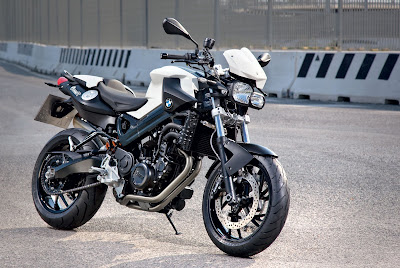 2010 BMW F800R Black White Color