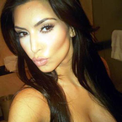 kim kardashian twitter bikini photo. girlfriend Kim Kardashian#39;s