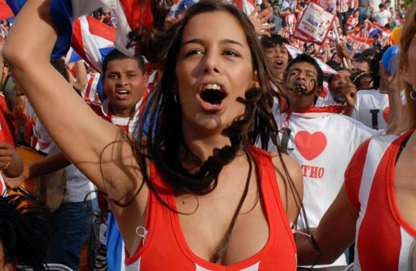 larissa riquelme, paraguay supporter