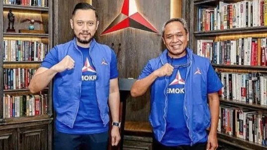 Sadis! Denny Siregar Sebut Demokrat Partai yang Diisi Penyabu, Pencuri dan Tukang Gampar