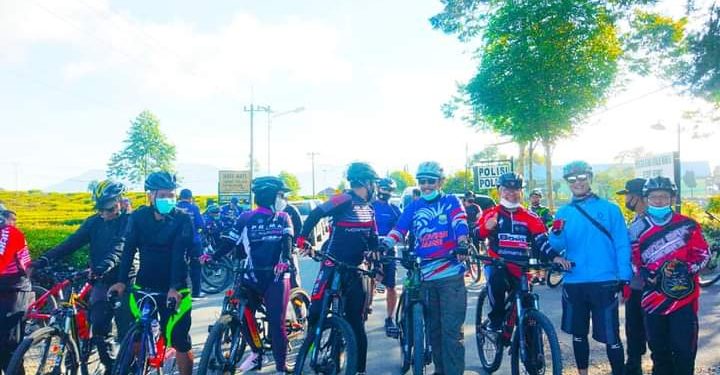 Pemkab, Forkopimda dan Masyarakat Kerinci Laksanakan Gowes Bersama dari Kayu Aro – Sungai Penuh