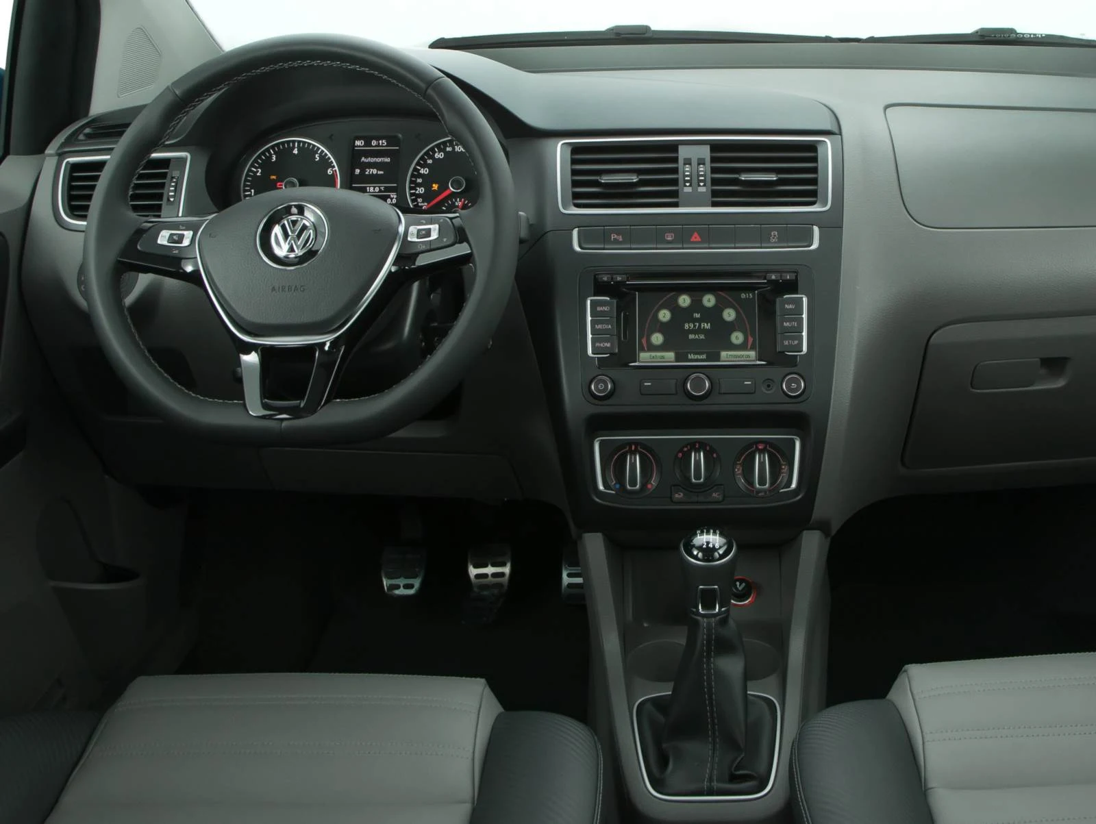 Novo VW Fox 2015 - interior