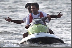 dhoni-sakshi_outing _pics