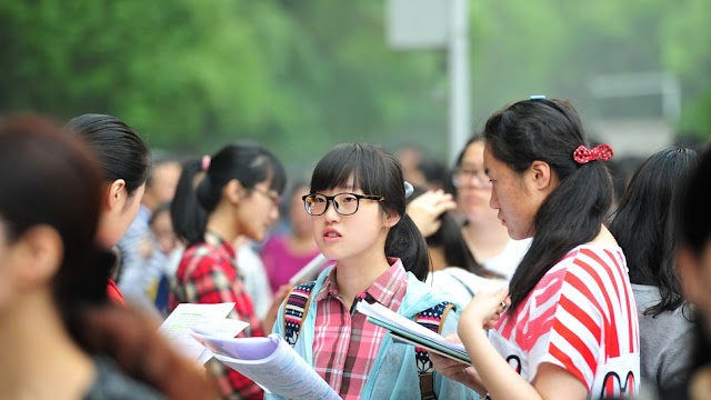 Chinese high school devises 'marks bank' for failing students to borrow from to raise grades