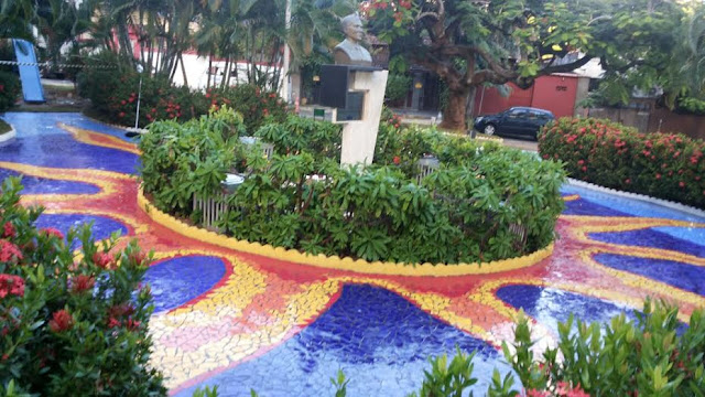 Praça com mosaico artístico no Parque Cruz Aguiar  atrai atenção da imprensa  