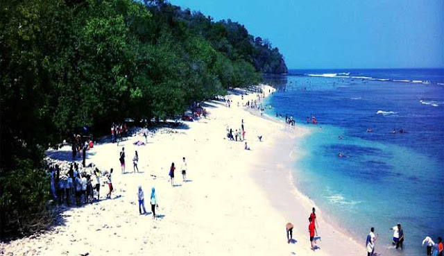 REKREASI KELUARGA MENYENANGKAN DI PANTAI PANGANDARAN