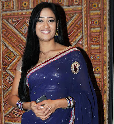 Shweta Tiwari hot navel sexy legs spicy stills images photos pics