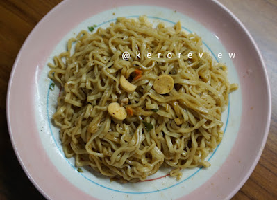 รีวิว อินโดหมี่ บะหมี่กึ่งสำเร็จรูป รสบะหมี่เส้นหยักผัดพิเศษ  (CR) Review Instant Noodles Special Fried Curly Noodle, Indomie Brand.