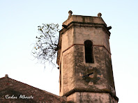 Campanar de l'església de Sant Vicenç de Riells del Fai. Autor: Carlos Albacete