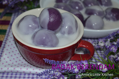 AMIE'S LITTLE KITCHEN: Badak Keledek Ungu Berendam