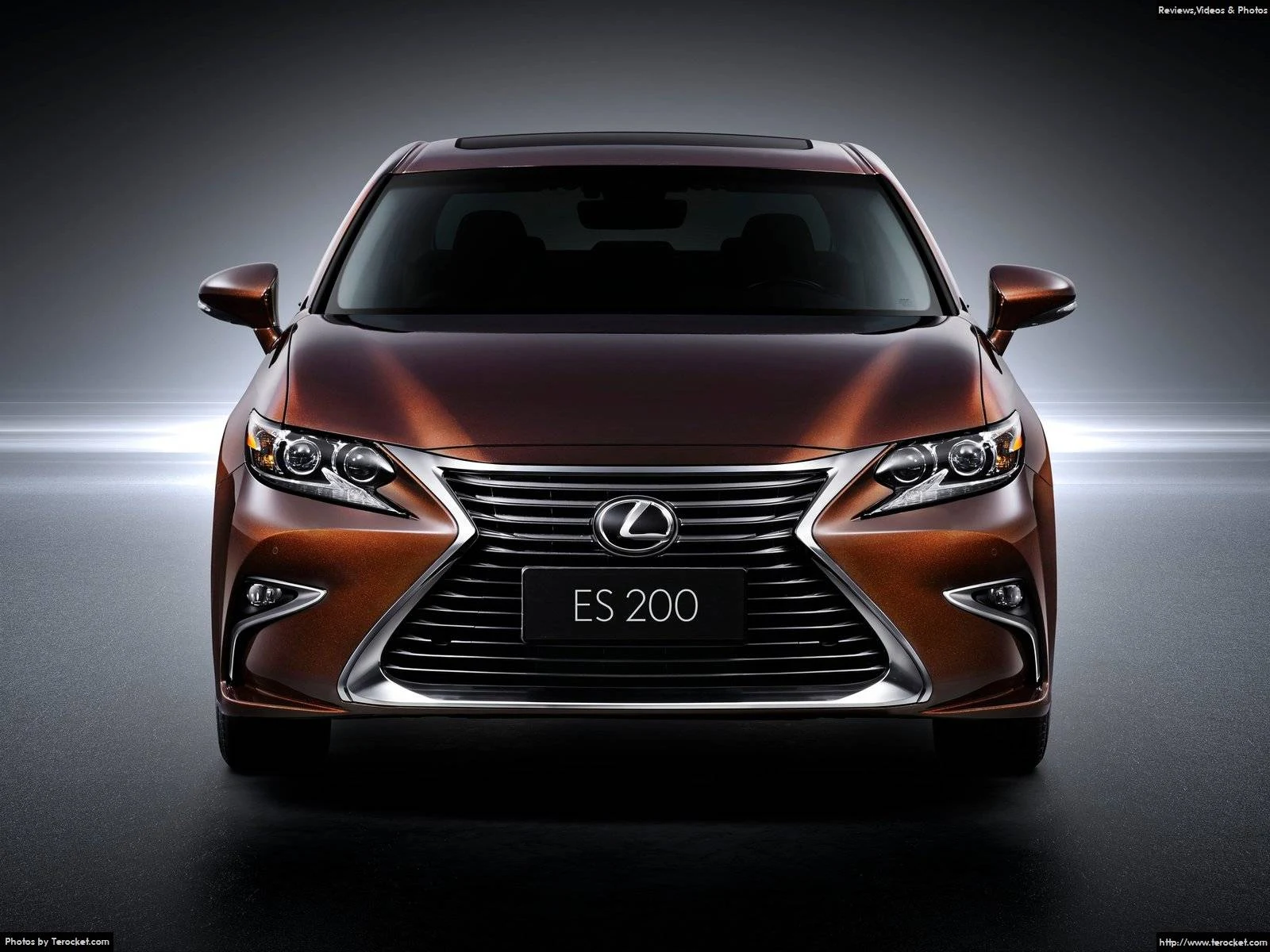 Đánh giá xe Lexus ES350 2016