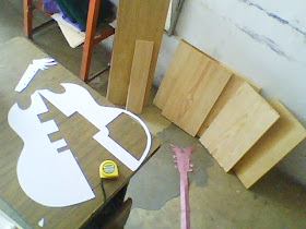 Plantilla Guitarra Madera