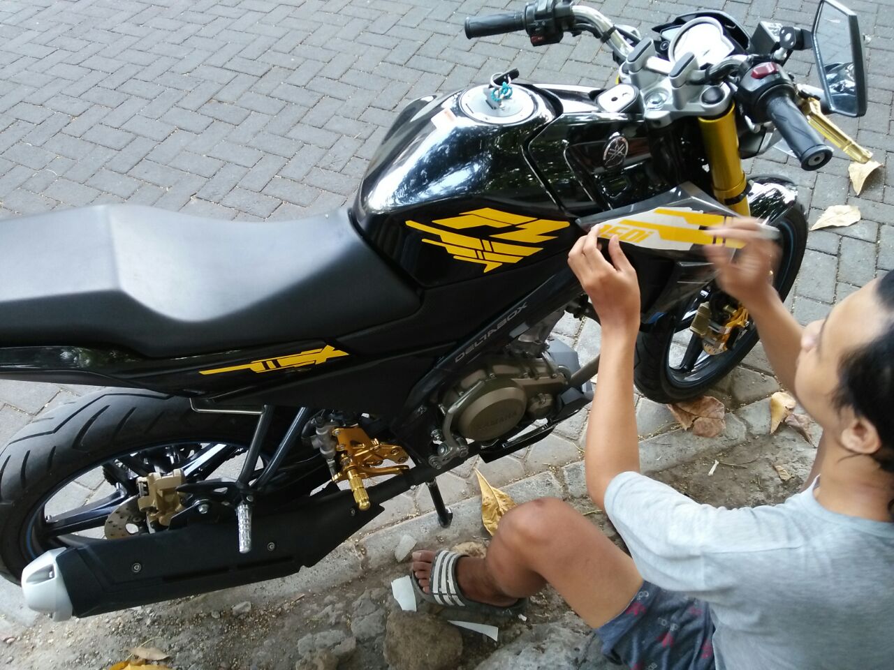 Modifikasi Motor Semarang Cutting Sticker Go Jasa Semarang