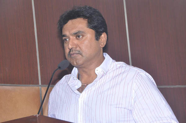 Sarathkumar Latest Press Meet Stills Sarathkumar New Smart Images function pics