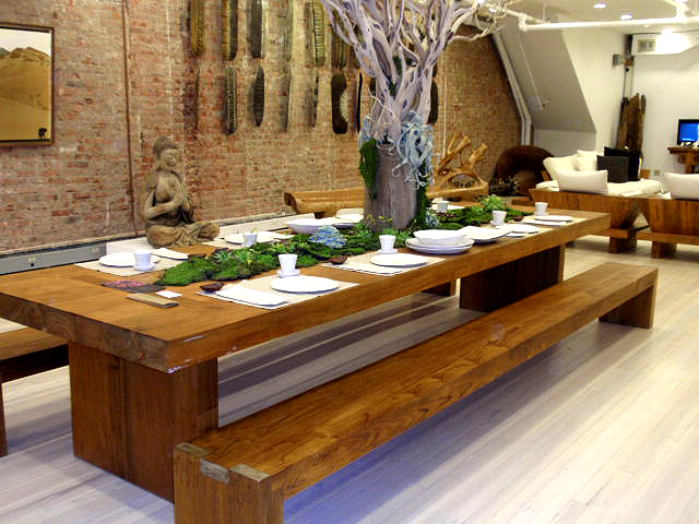 Dining Room Tables with Benches