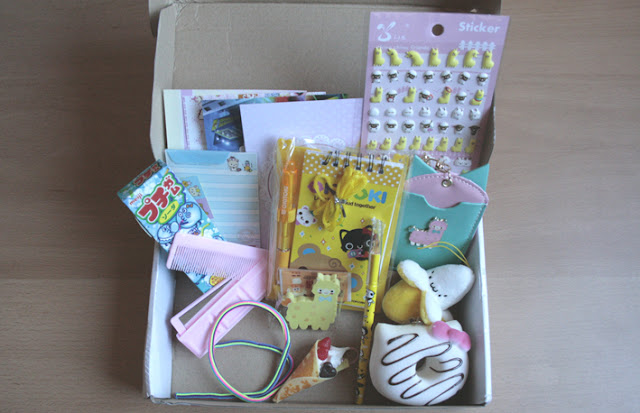 Unboxing Kawaii box may 2015