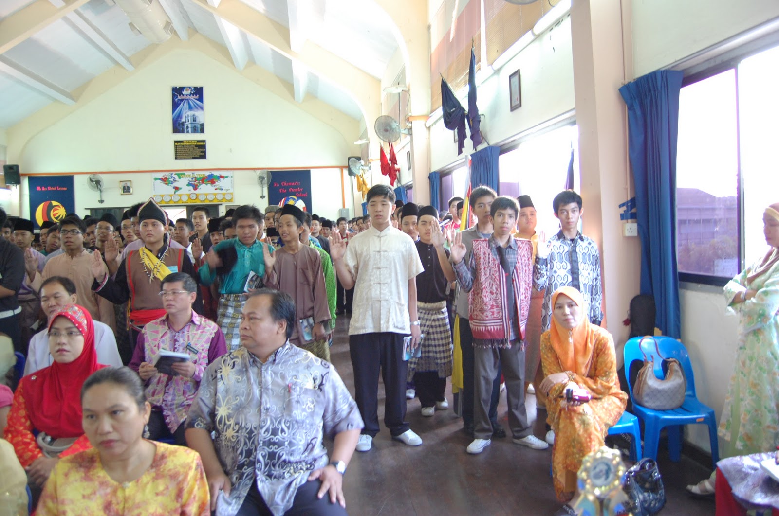 Blog Panitia Sejarah SMK St. Thomas: HARI SATU MALAYSIA 2011