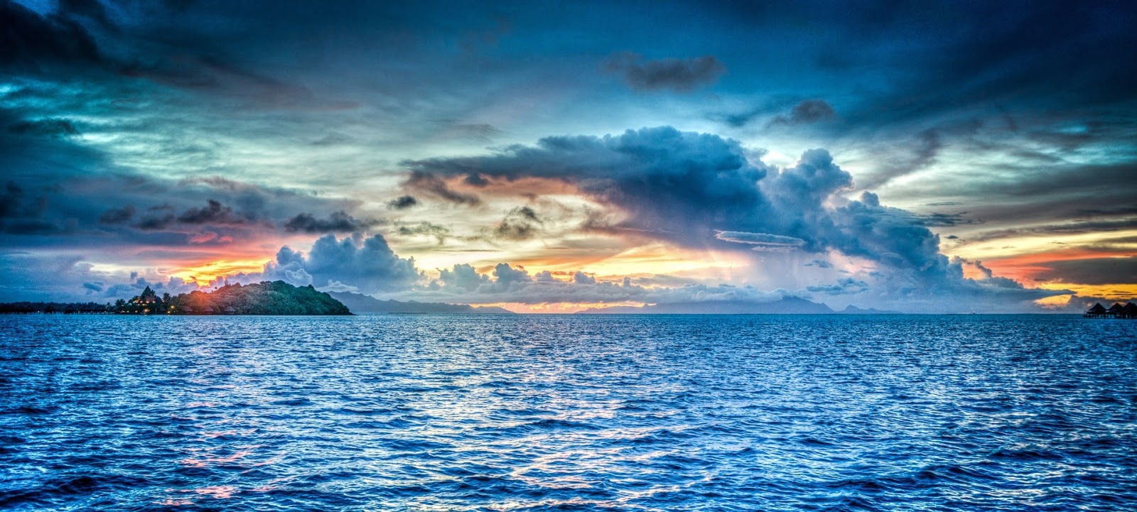 10 Gambar Pemandangan Laut Yang Indah