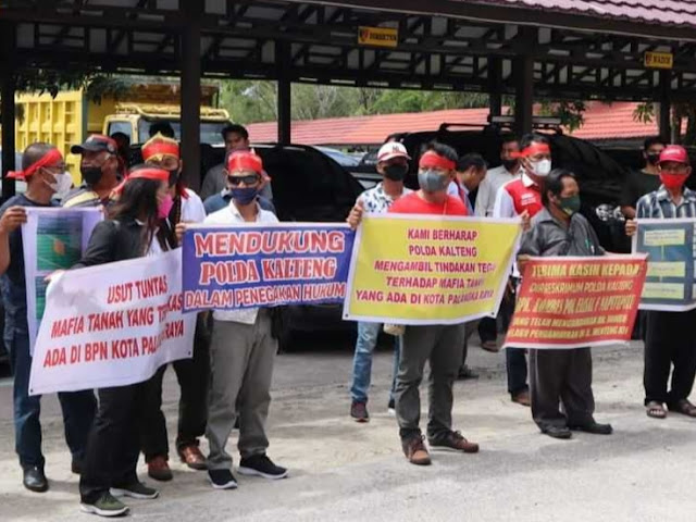 Aksi Damai Forum Pranata Adat dan Kearifan Lokal Kalimantan Tengah Minta Polisi Bongkar Mafia Tanah