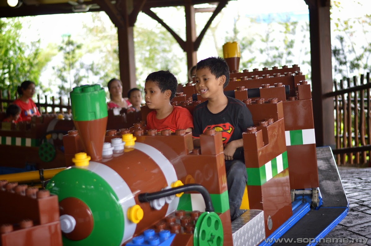 Bercuti ke Taman Tema Legoland Malaysia