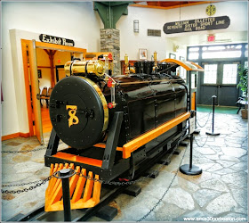 Visitor Center: Tren diseñado por Gillette