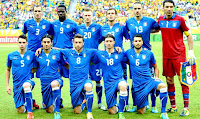 Selección de ITALIA - Temporada 2012-13 - Chiellini, Balotelli, Abate, Diamanti, Bonucci, Buffon; De Sciglio, Aquilani, Marchisio, Montolivo y Candreva - BRASIL 4 (Dante, Neymar y Fred 2), ITALIA 2 (Giaccherini y Chiellini) - 22/06/2013 - Copa de Confederaciones de la FIFA, fase de grupos - Salvador de Bahía, Brasil, estadio Fonte Nova