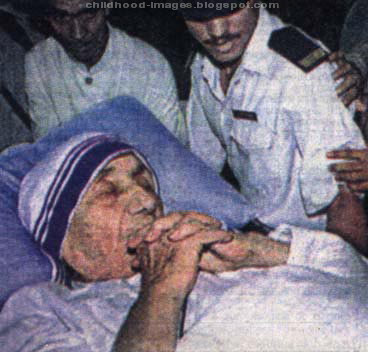 mother teresa mini biography and childhood photos