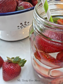 Strawberry Mint Water - A fresh and tasty change from ordinary water...and no calories! Ms. Toody Goo Shoes