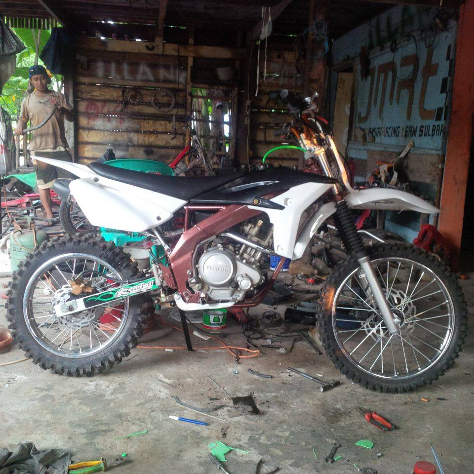 23 Gambar Modifikasi Motor Cross Trail Gunung Terunik