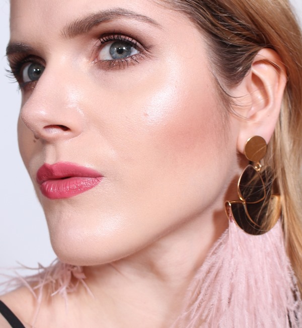 RosyNudesPaletteBobbiBrownLook1