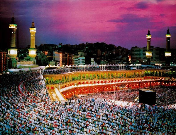 Shalat Tarawih Malam Ke 11 Thn 1433 H Di Masjidil Haram 