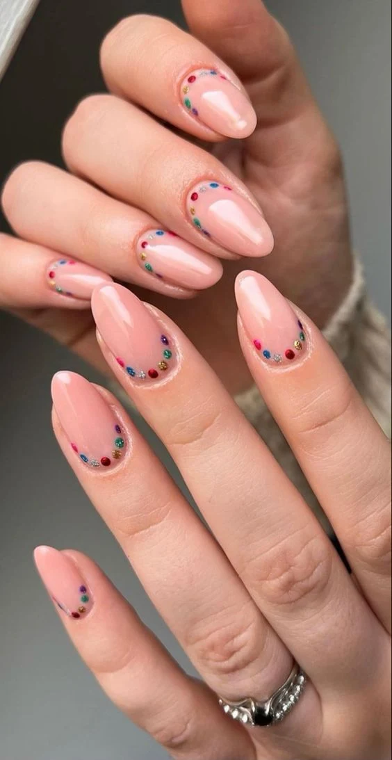 tendencia uñas primavera verano 2023