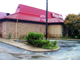 Pizza Hut/Asian Express