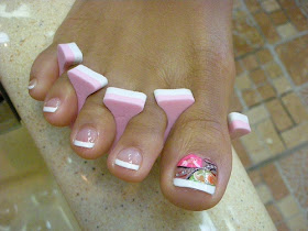 How to make a Perfect French pedicure?