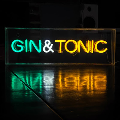 Gin & Tonic Neon Light Box