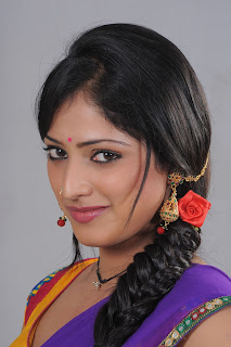 Hari Priya Hot Pics