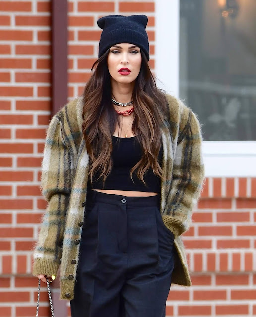 Megan Fox casually dressed out in Calabasas 14 HQ Pics