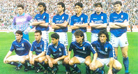 REAL OVIEDO - Oviedo, España - Temporada 1990-91 - Viti, Jerkan, Gorriarán, Luis Manuel, Paco y Jankovic; Armando, Bango, Viñals, Elcacho y Carlos - El REAL OVIEDO, con Javier Irureta de entrenador, se clasifica 6º en la Liga de 1ª División