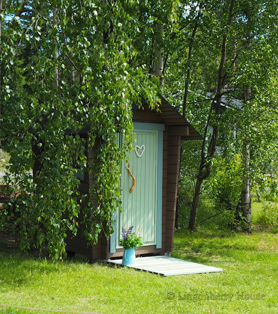 lingonberryhouse, pikkula, outhouse, leisure home, mökki, kesä , maalaus, painting, summer