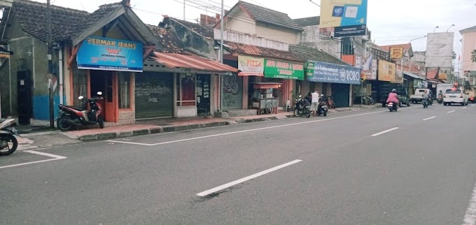 Ruang usaha strategis Pusat Kota Kawasan Premium Bisnis Pinggir Jalan Raya Timur Malioboro Jogja