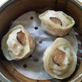 Lai Wah Heen. Sek Dim Sum & Yum Cha in Toronto 麗華軒